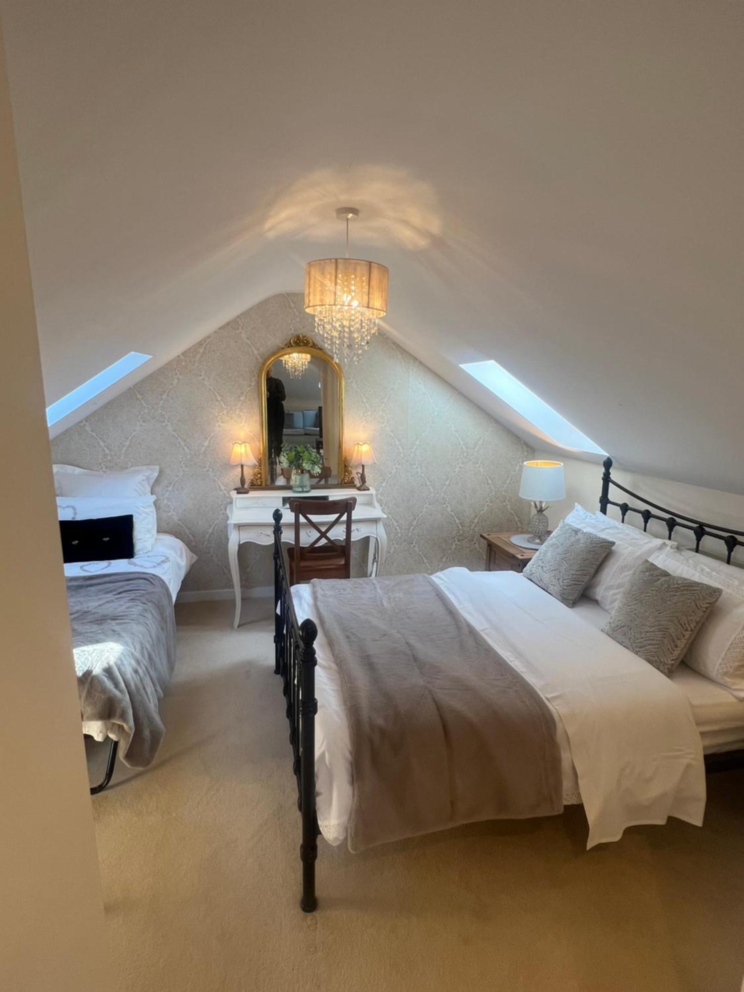 Highcroft House Villa Corsham Exterior foto